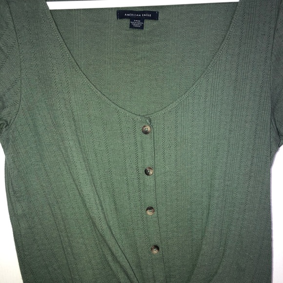 American Eagle T-shirt - Picture 2 of 5
